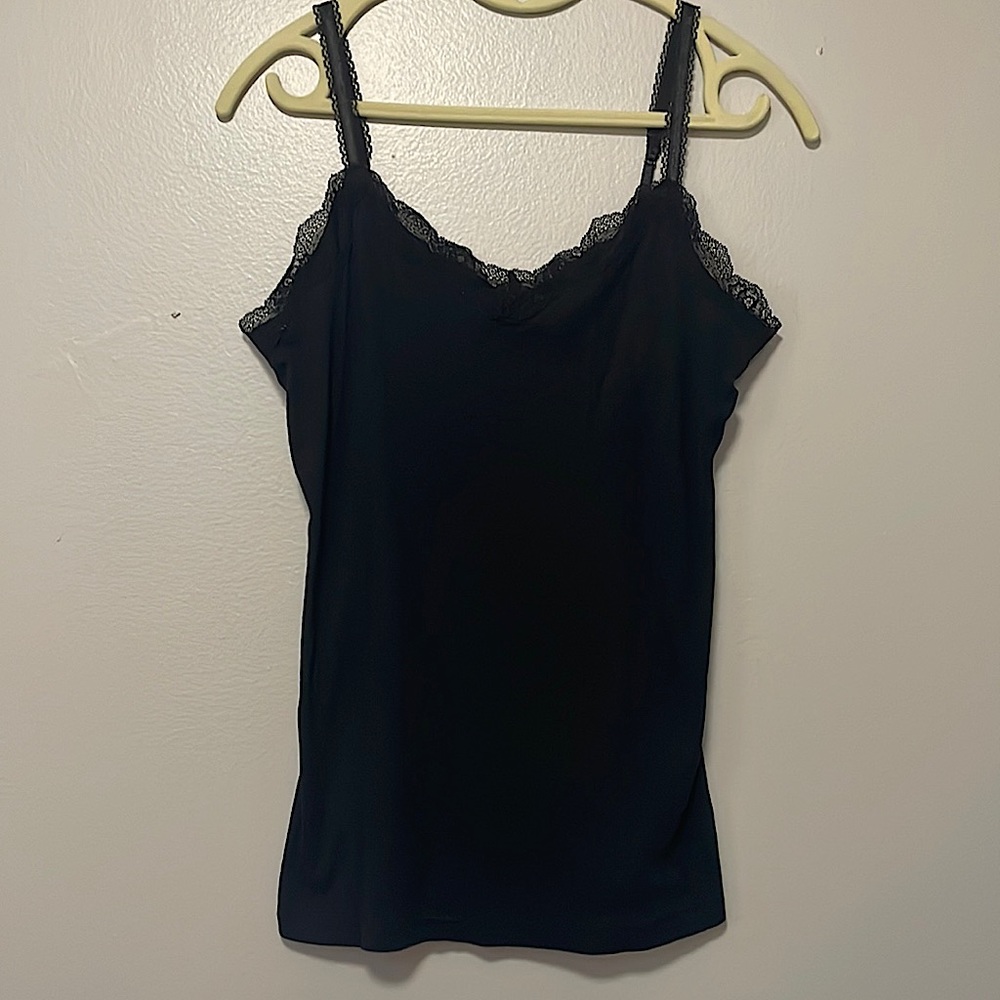 Old Navy black tank top. Size small